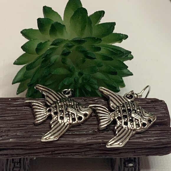 Fish Earring, Fish Jewelry, Gift Idea, Silly Animal Earring, Novelty Earring - Picture 4 of 9